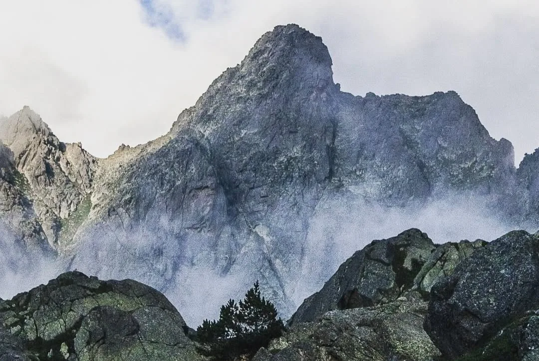Pic d'Escobes (2,779 m)